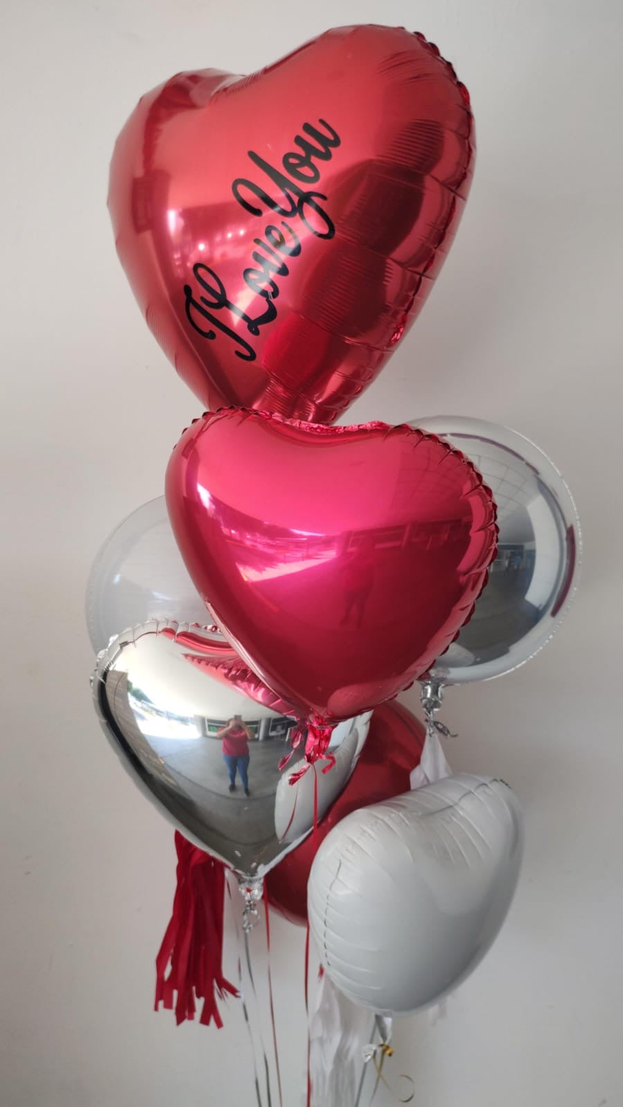 Arreglo amor con corazones