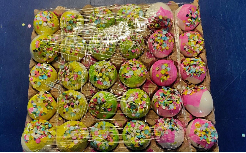 Cartón de huevos pascua