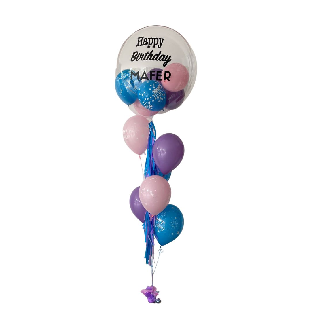 Burbuja con globos adentro