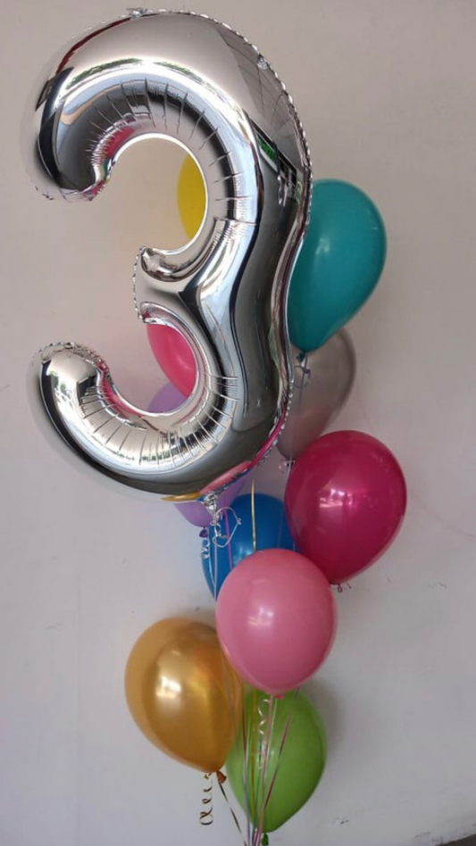 Arreglo de globos con número